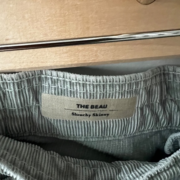 AG The Beau - Picture 2 of 4